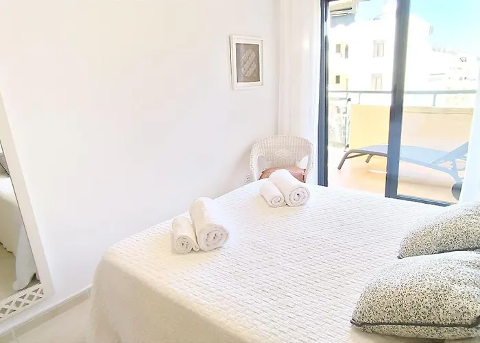 Jacaranda Ii By Costa アパート