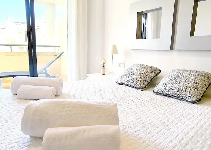 Jacaranda Ii By Costa * デニア